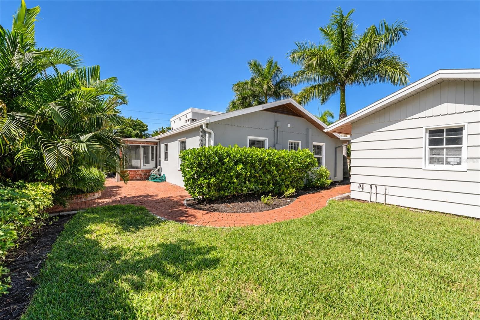 Back Yard - 1800 ALTA VISTA ST, SARASOTA