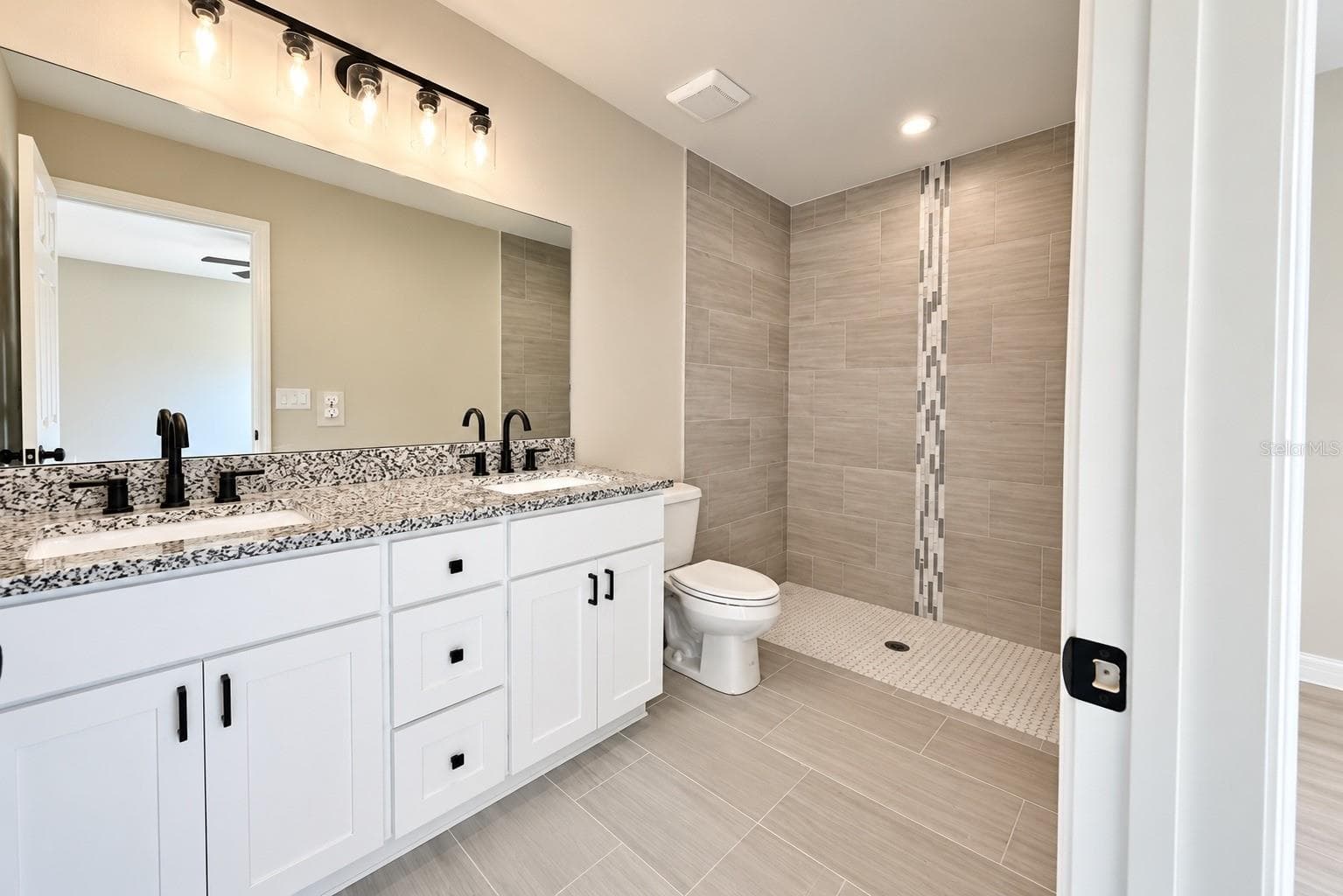Single Family Residence at 2120 SW OBEE RIDGE RD, DUNNELLON, photo 10 of 13