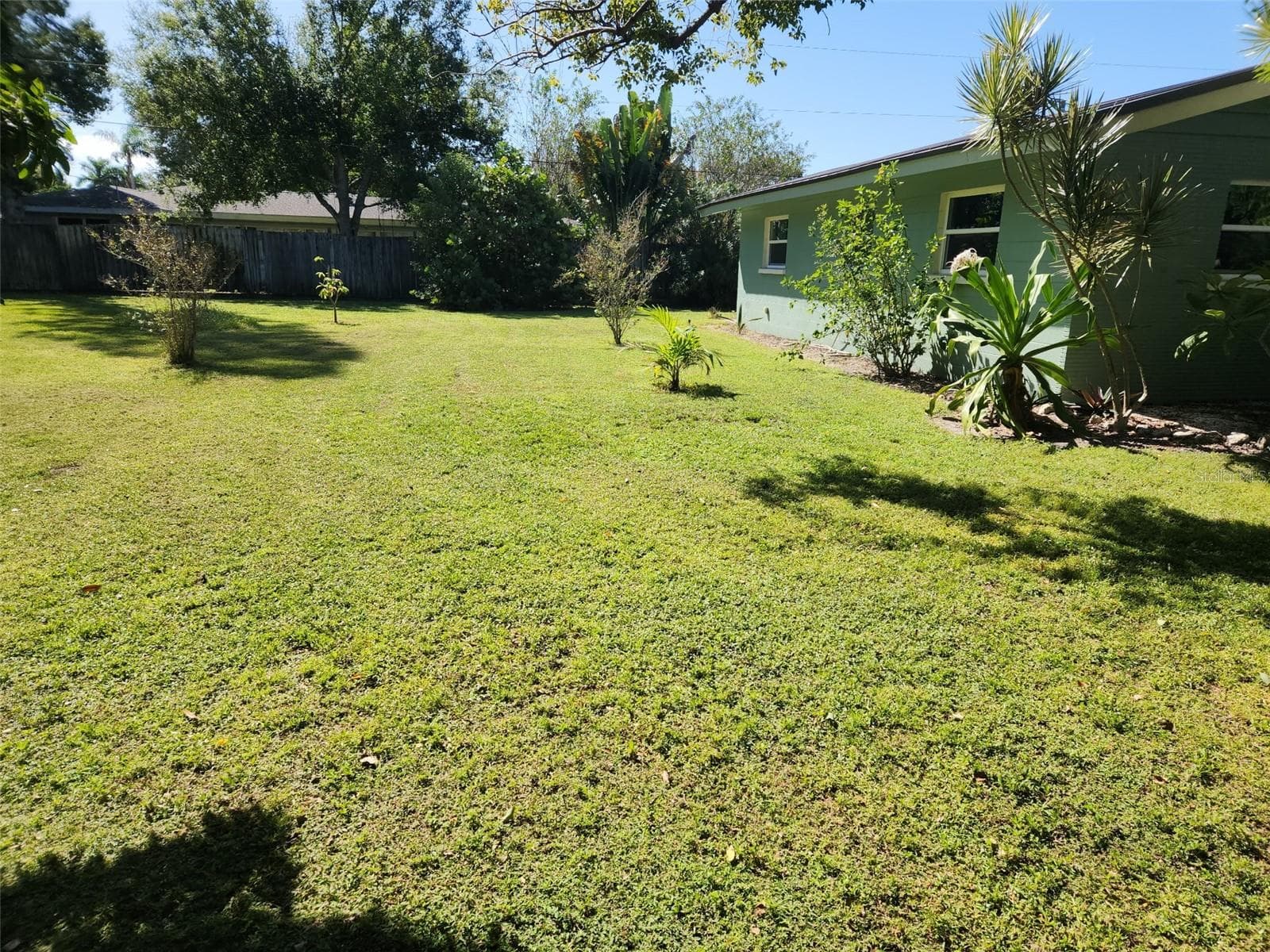 Single Family Residence at 3078 SPENCER LN, SARASOTA, photo 6 of 43
