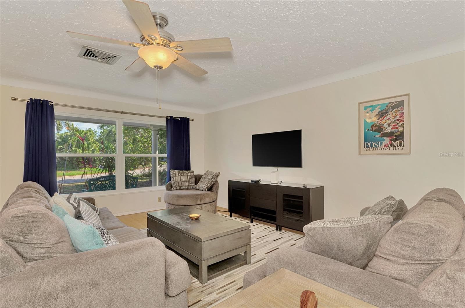 Single Family Residence at 3078 SPENCER LN, SARASOTA, photo 13 of 43