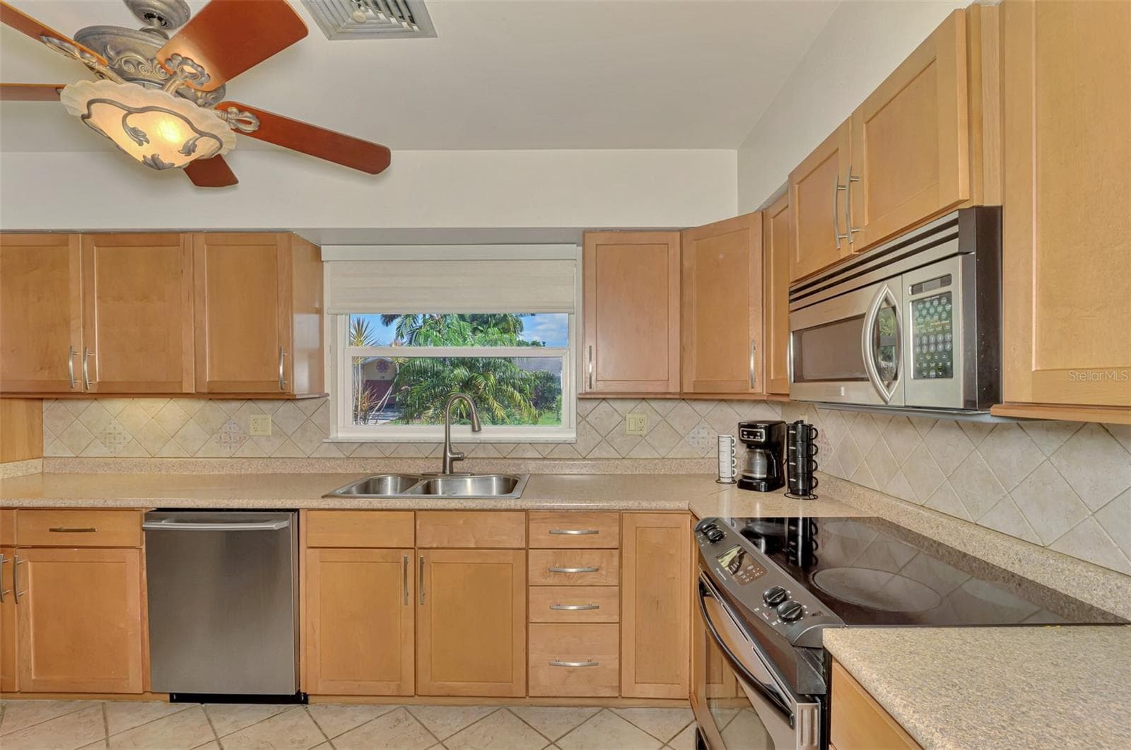 Single Family Residence at 3078 SPENCER LN, SARASOTA, photo 20 of 43