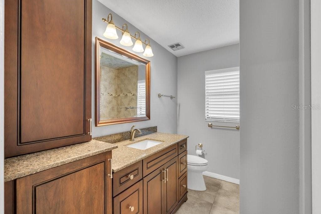 Bathroom 2 with lots of storage - 5710 WO GRIFFIN RD, PLANT CITY