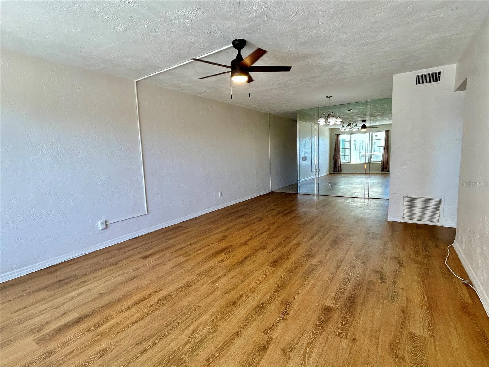 Condominium at 2454 AUSTRALIA WAY E #38, CLEARWATER, photo 5 of 44