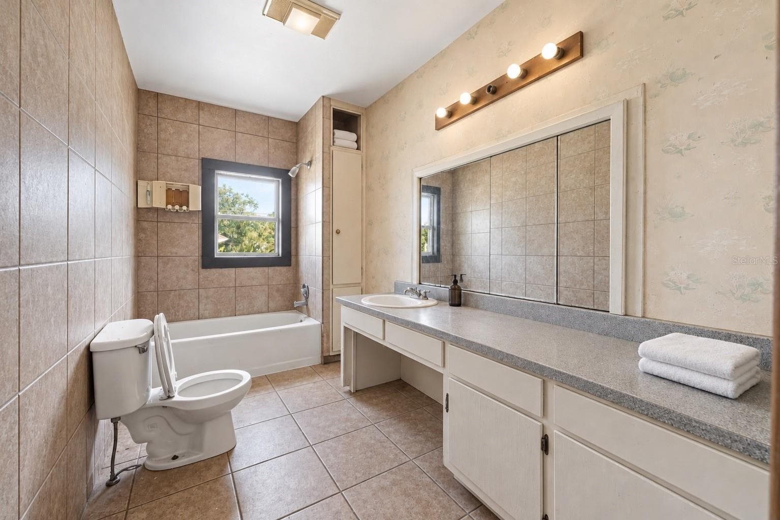 Single Family Residence at 2790 CELERY AVE, SANFORD, photo 18 of 36