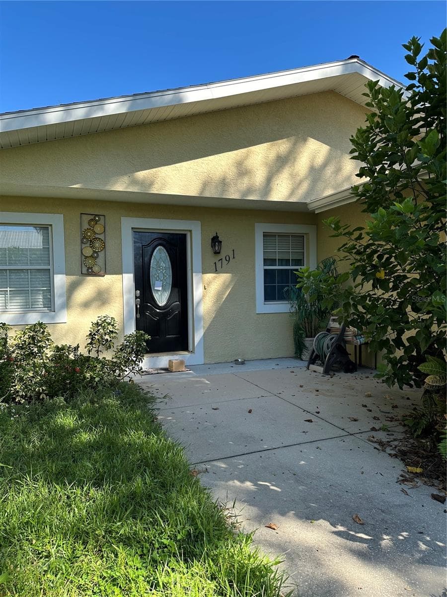 Single Family Residence at 1791 EZELLE AVE, LARGO, photo 3 of 26