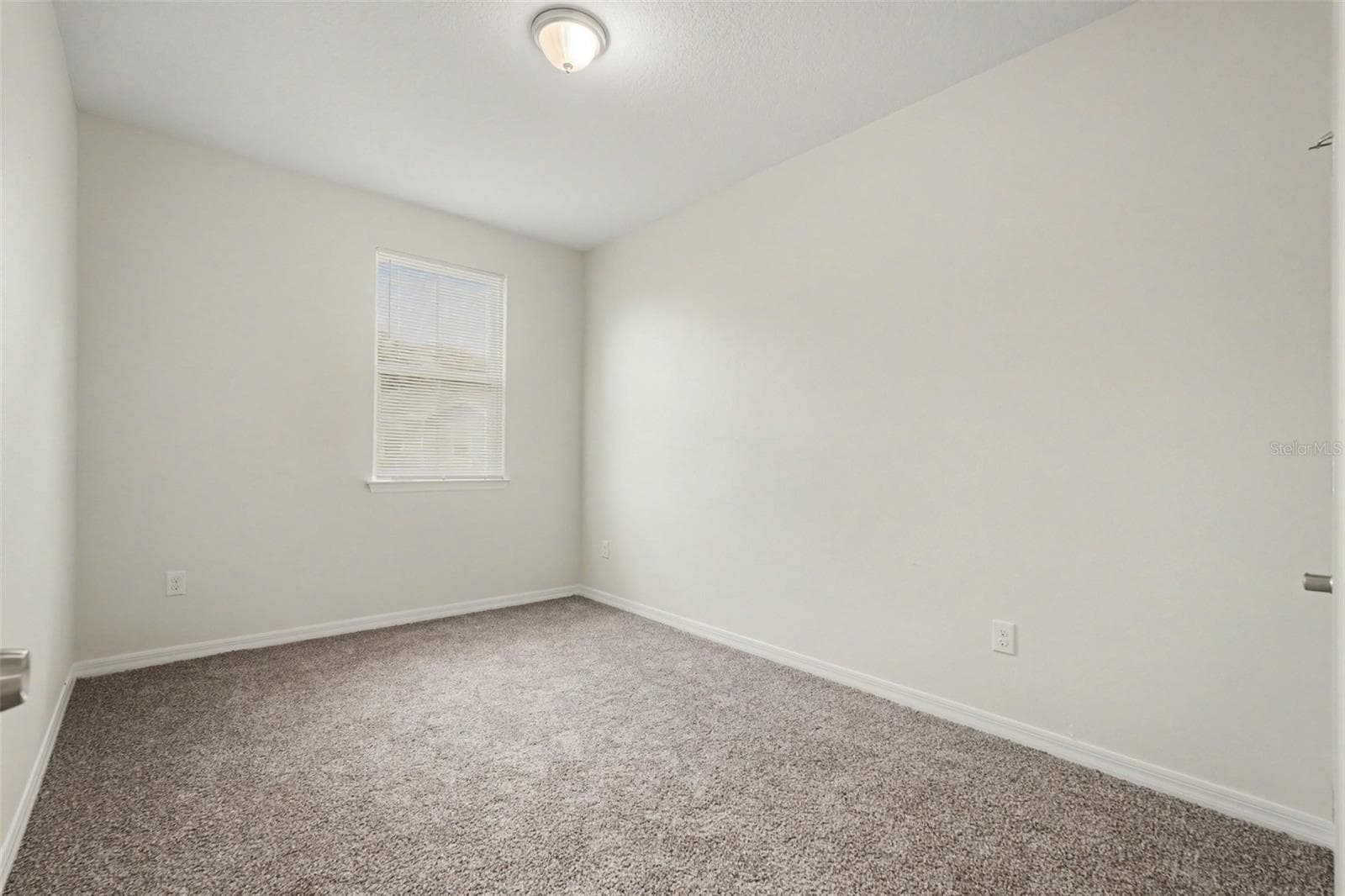 Townhouse at 2886 GRAND KEMERTON PL, TAMPA, photo 11 of 18