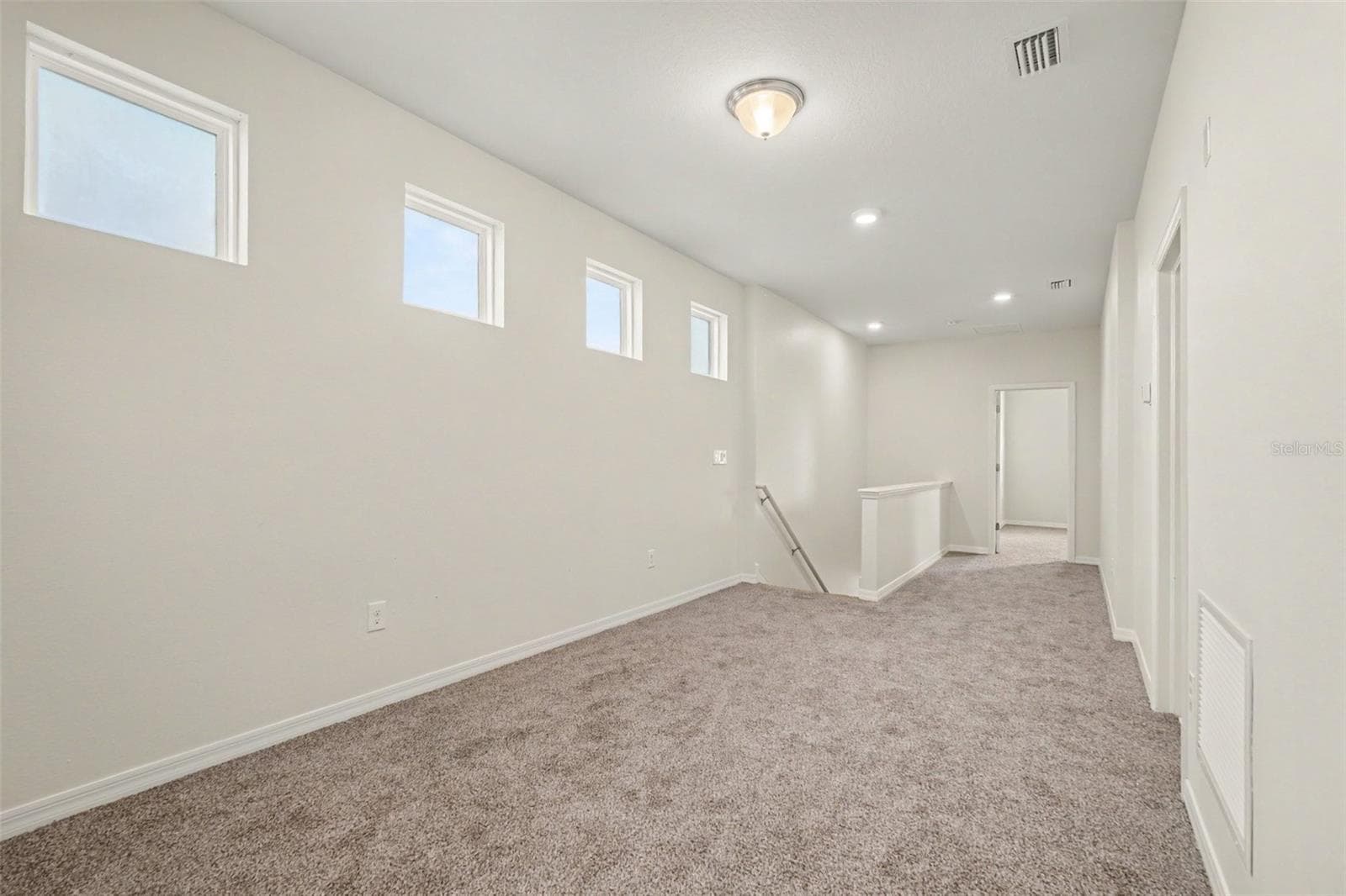Townhouse at 2886 GRAND KEMERTON PL, TAMPA, photo 15 of 18
