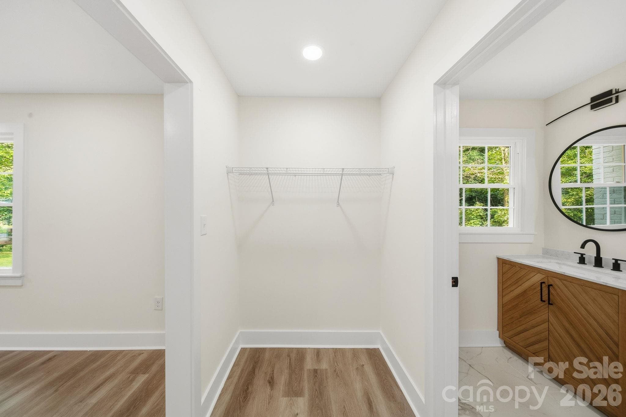 Single Family Residence at 6800 ludwig Drive, Charlotte, photo 21 of 35
