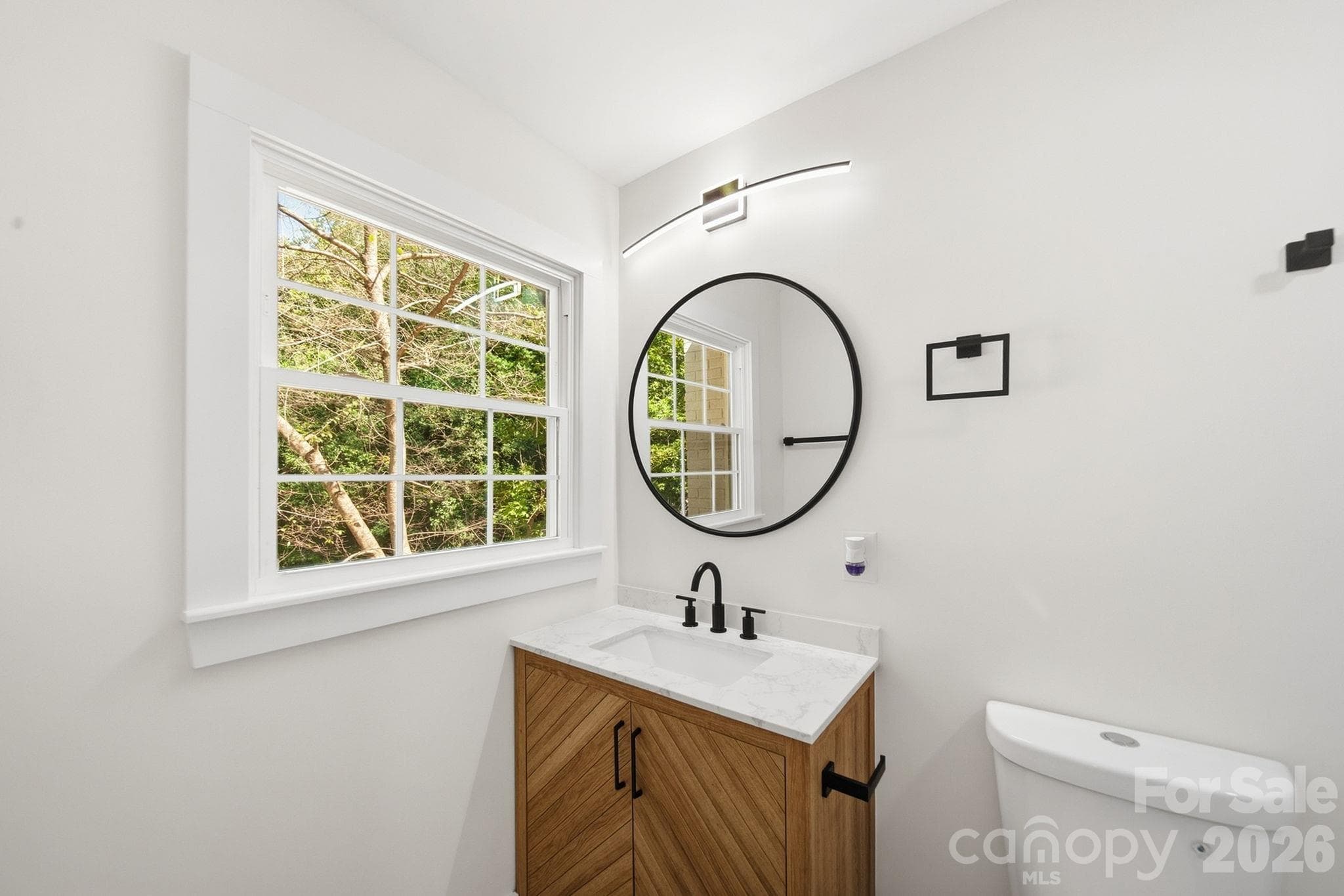 Single Family Residence at 6800 ludwig Drive, Charlotte, photo 22 of 35