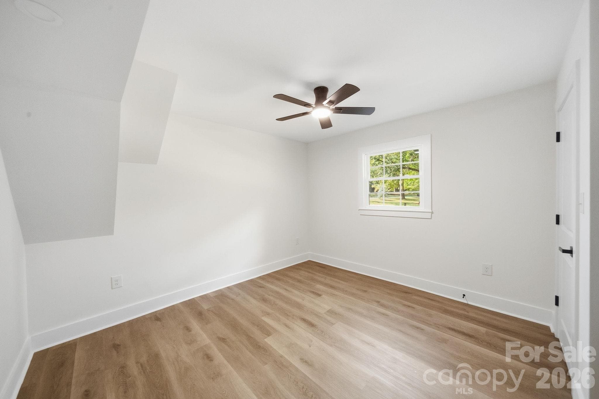 Single Family Residence at 6800 ludwig Drive, Charlotte, photo 28 of 35
