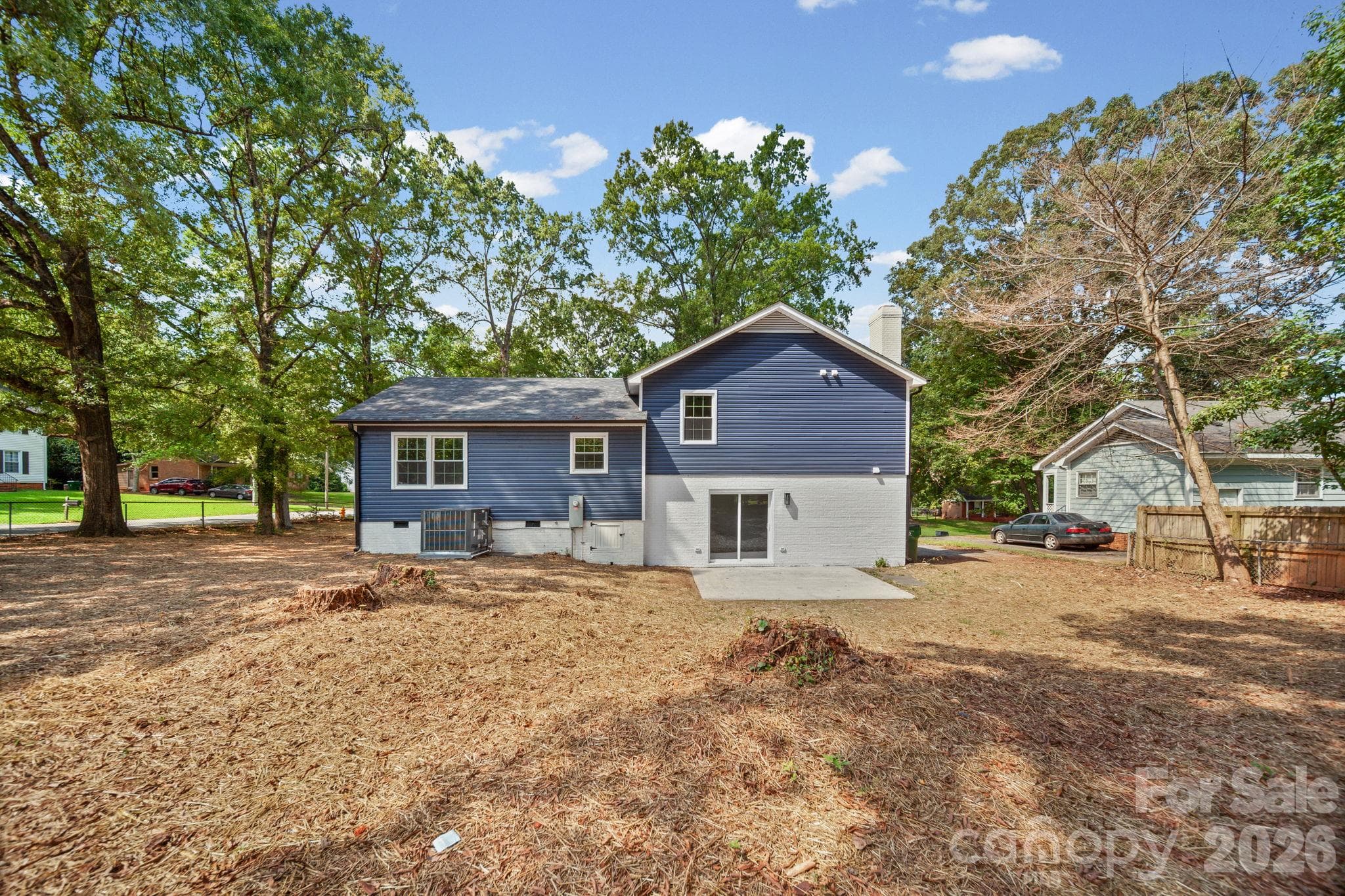 Single Family Residence at 6800 ludwig Drive, Charlotte, photo 33 of 35