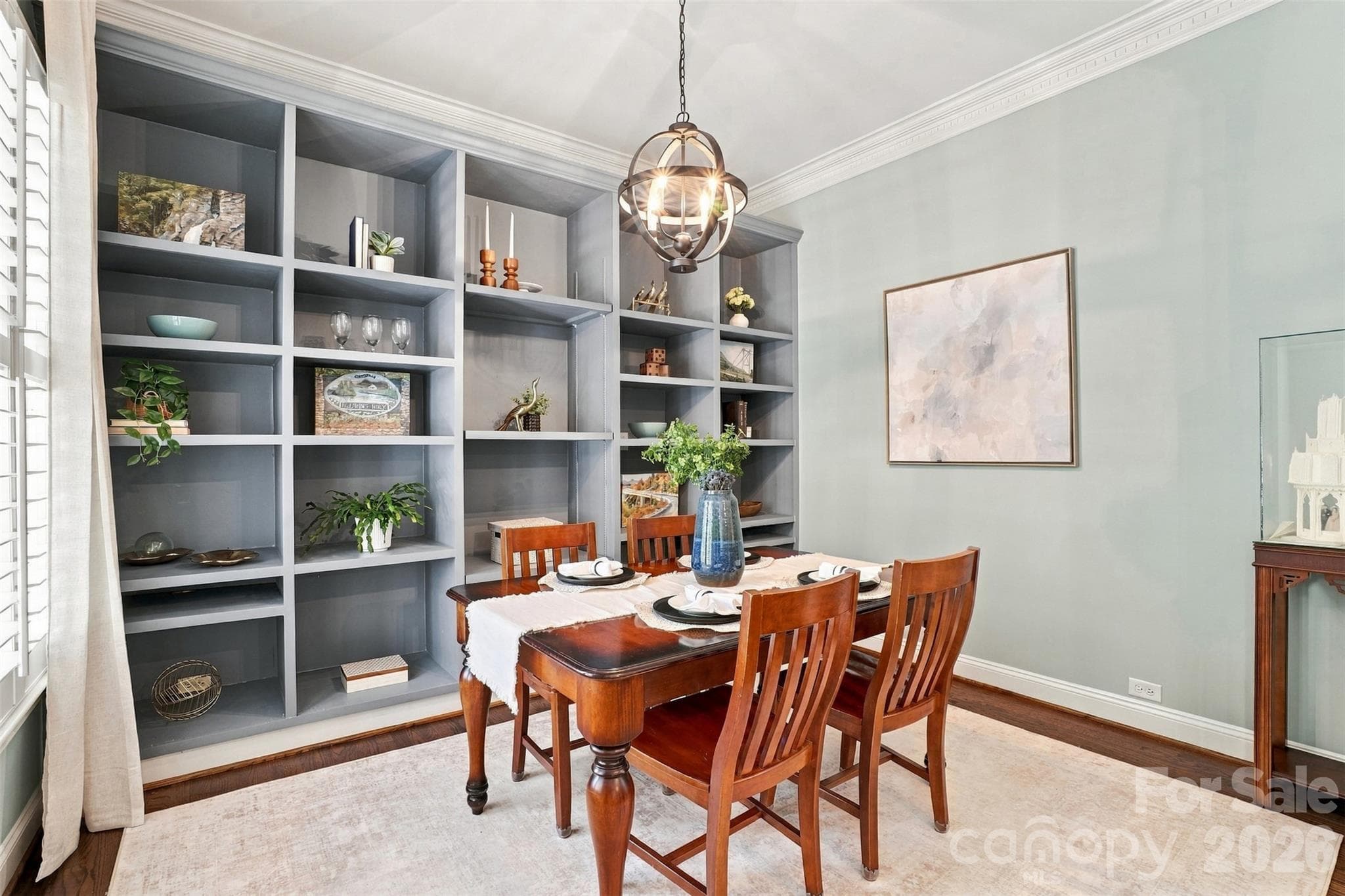 Dining Room w/custom built-in's - 544 Glen Walk Drive, Fort Mill