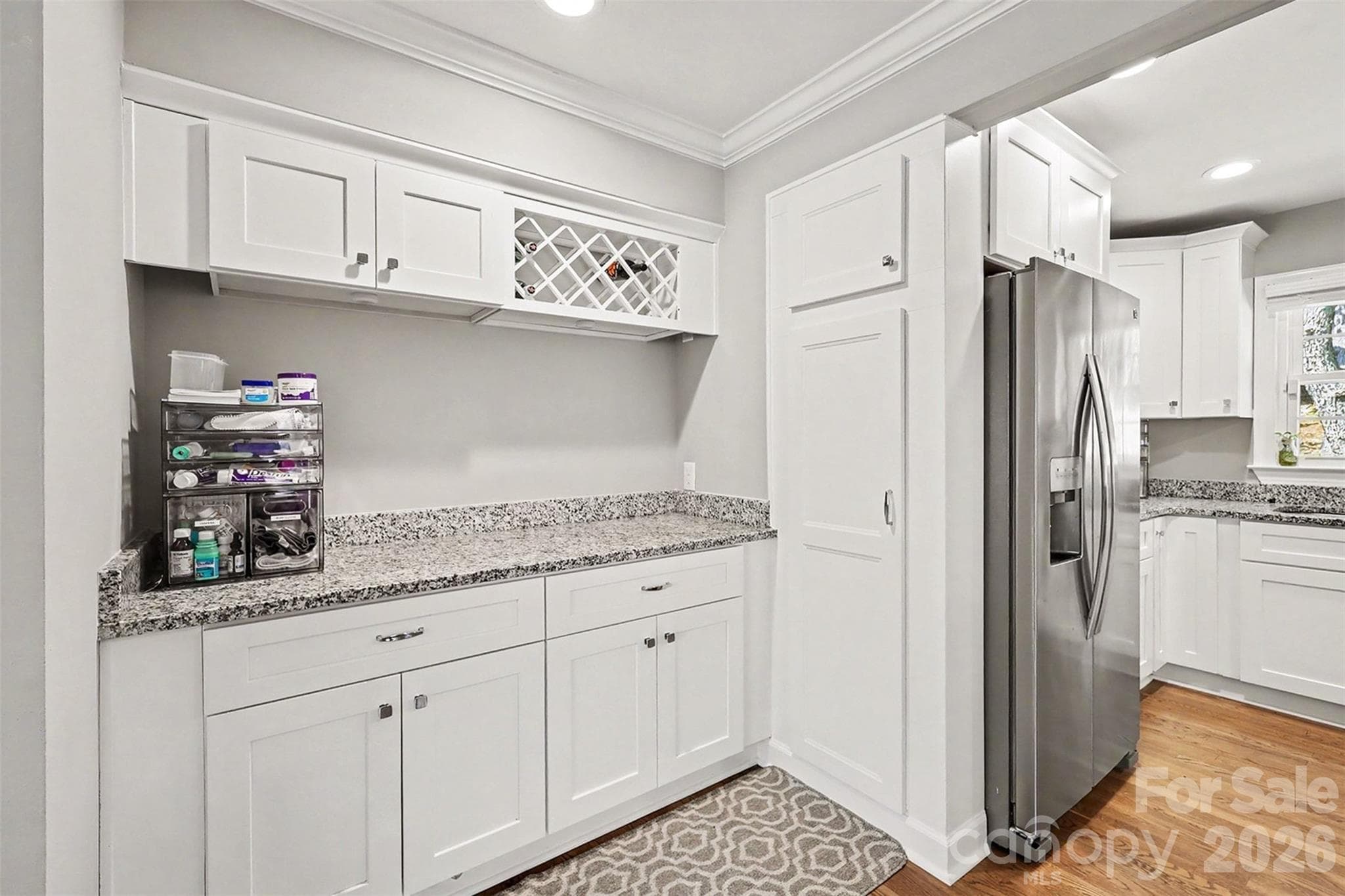Breakfast Bar - 5621 Alanhurst Place, Charlotte