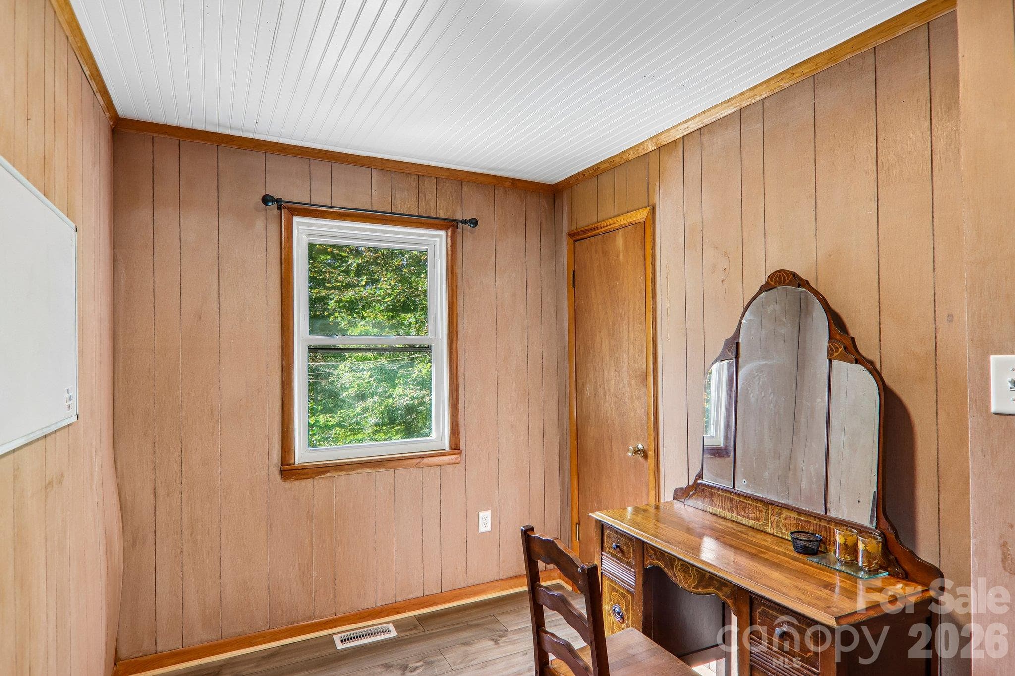 3rd bedroom smaller. Great office or child's bedroom - 32 Viola Lane, Swannanoa
