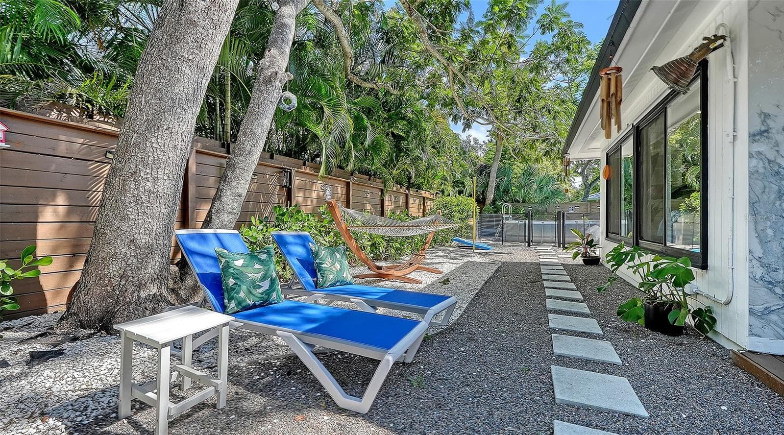 Single Family Residence at 2375 DATURA ST, SARASOTA, photo 41 of 60