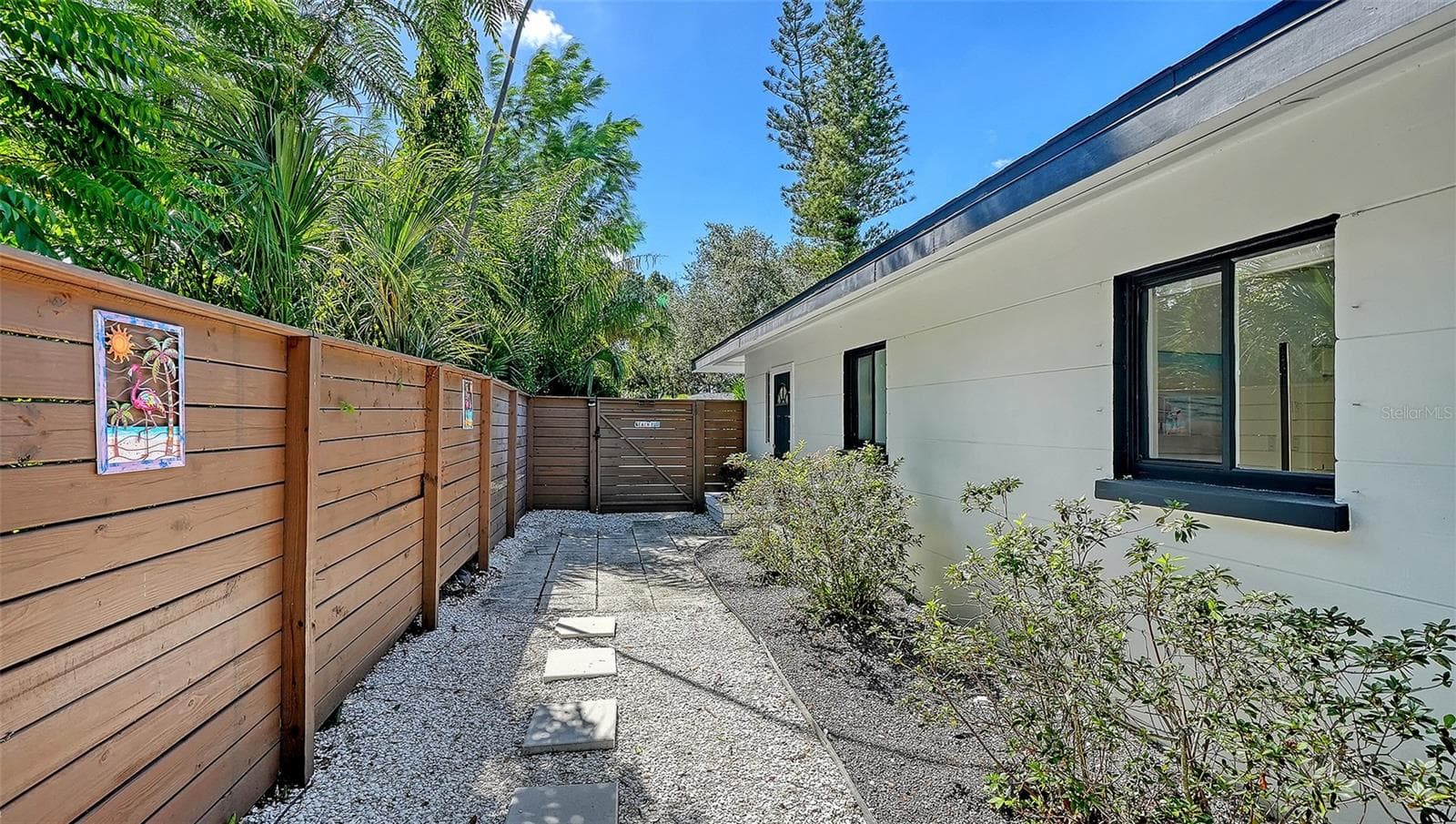 Single Family Residence at 2375 DATURA ST, SARASOTA, photo 46 of 60