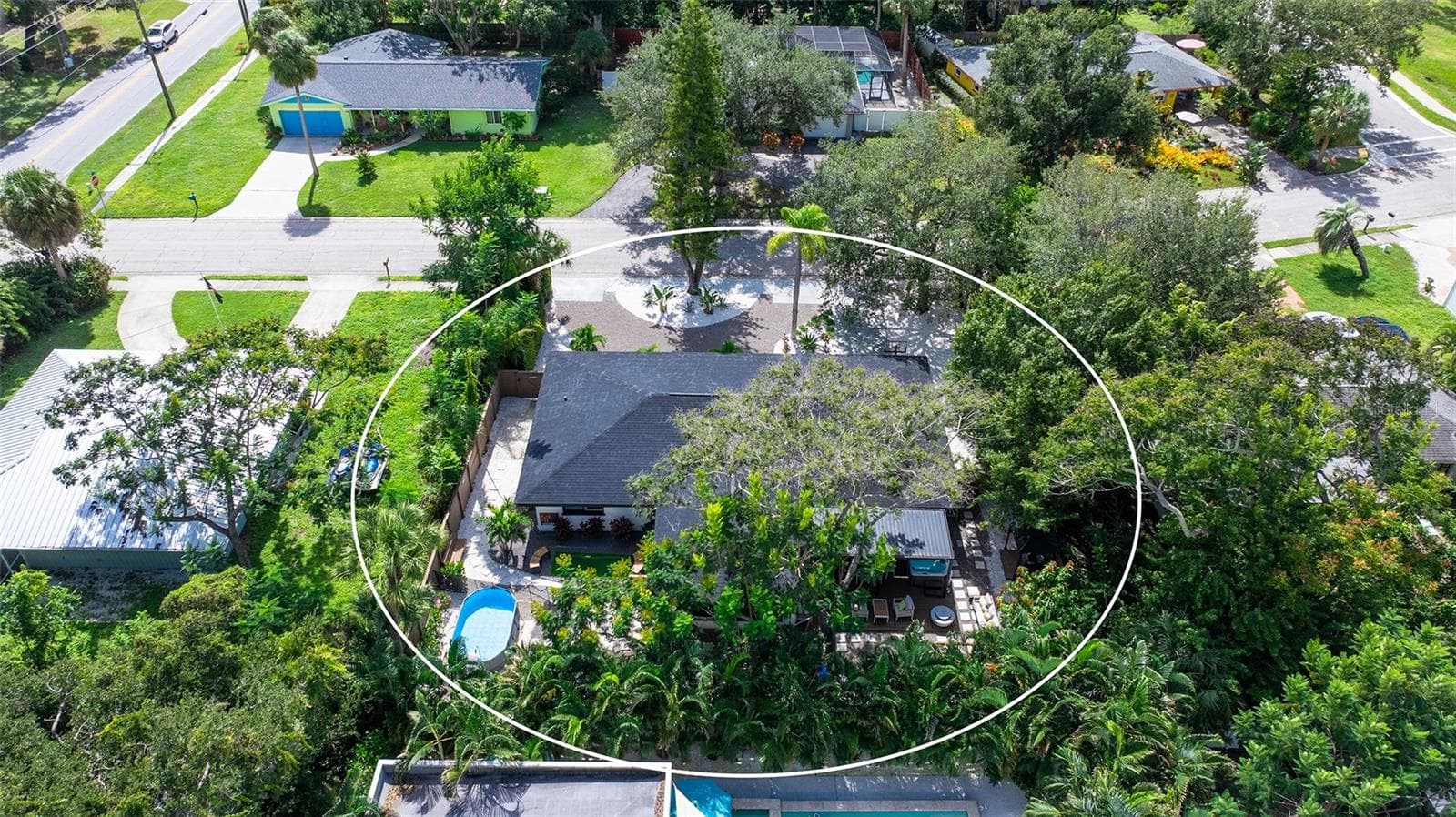Single Family Residence at 2375 DATURA ST, SARASOTA, photo 47 of 60