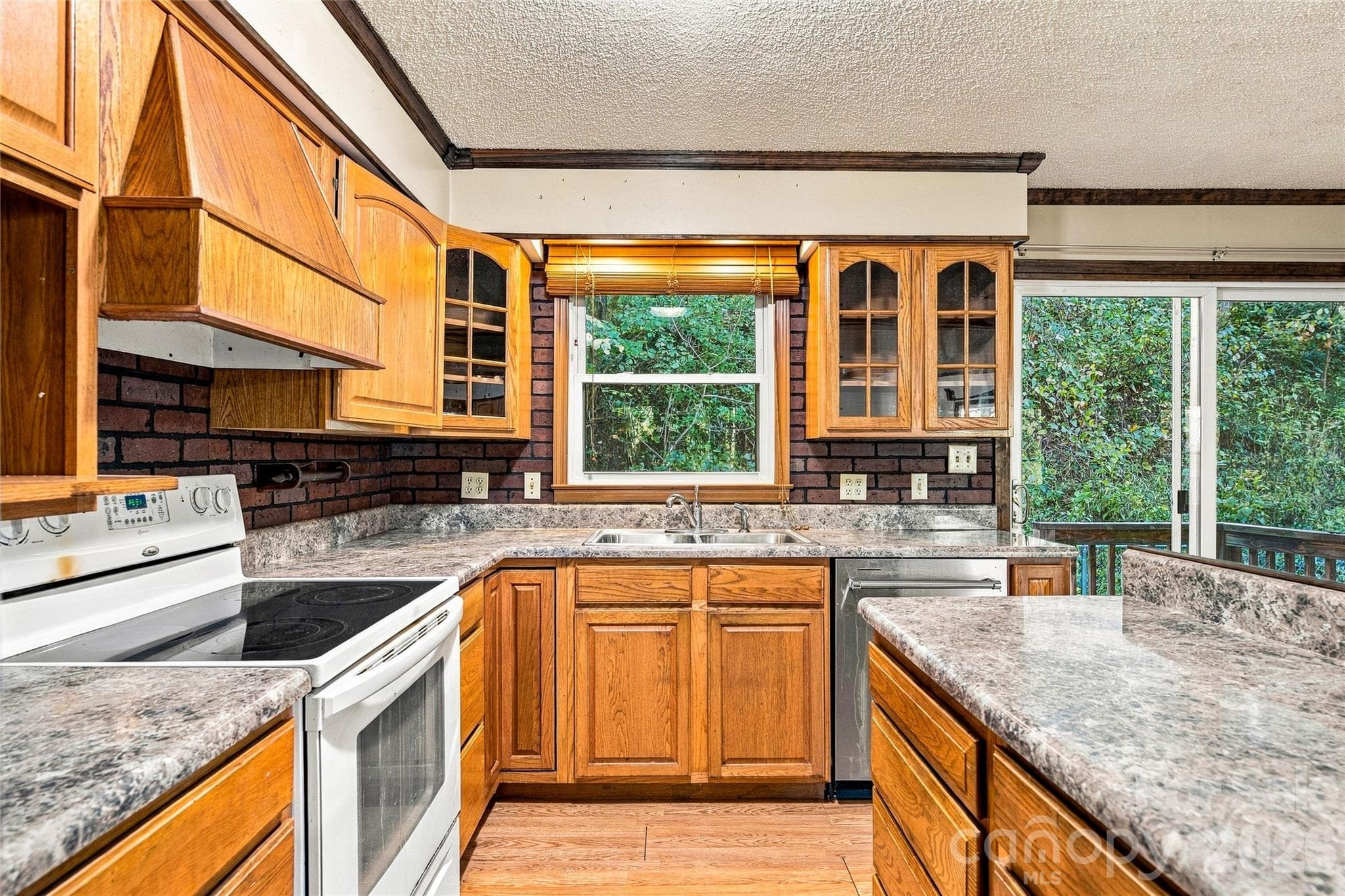 Single Family Residence at 376 Roberts Hill Road, Marshall, photo 5 of 28