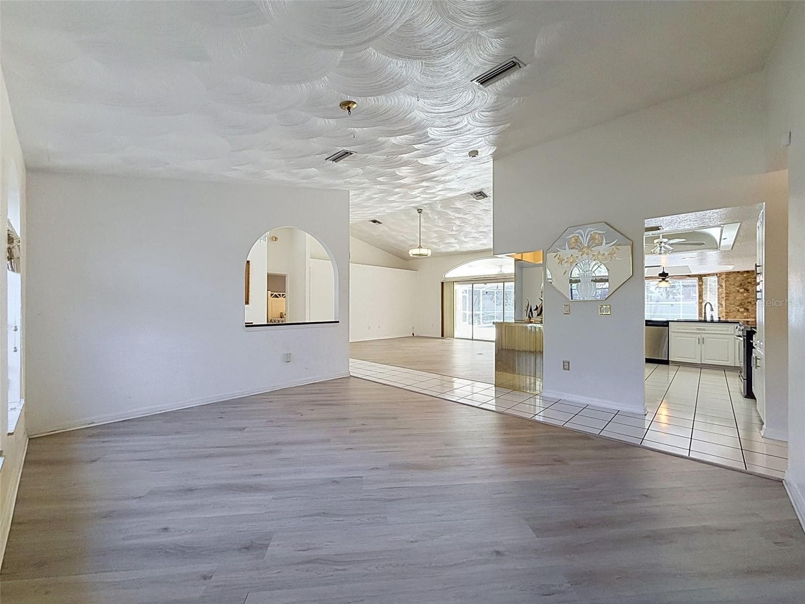 Single Family Residence at 10074 SLEEPY WILLOW CT, SPRING HILL, photo 12 of 84