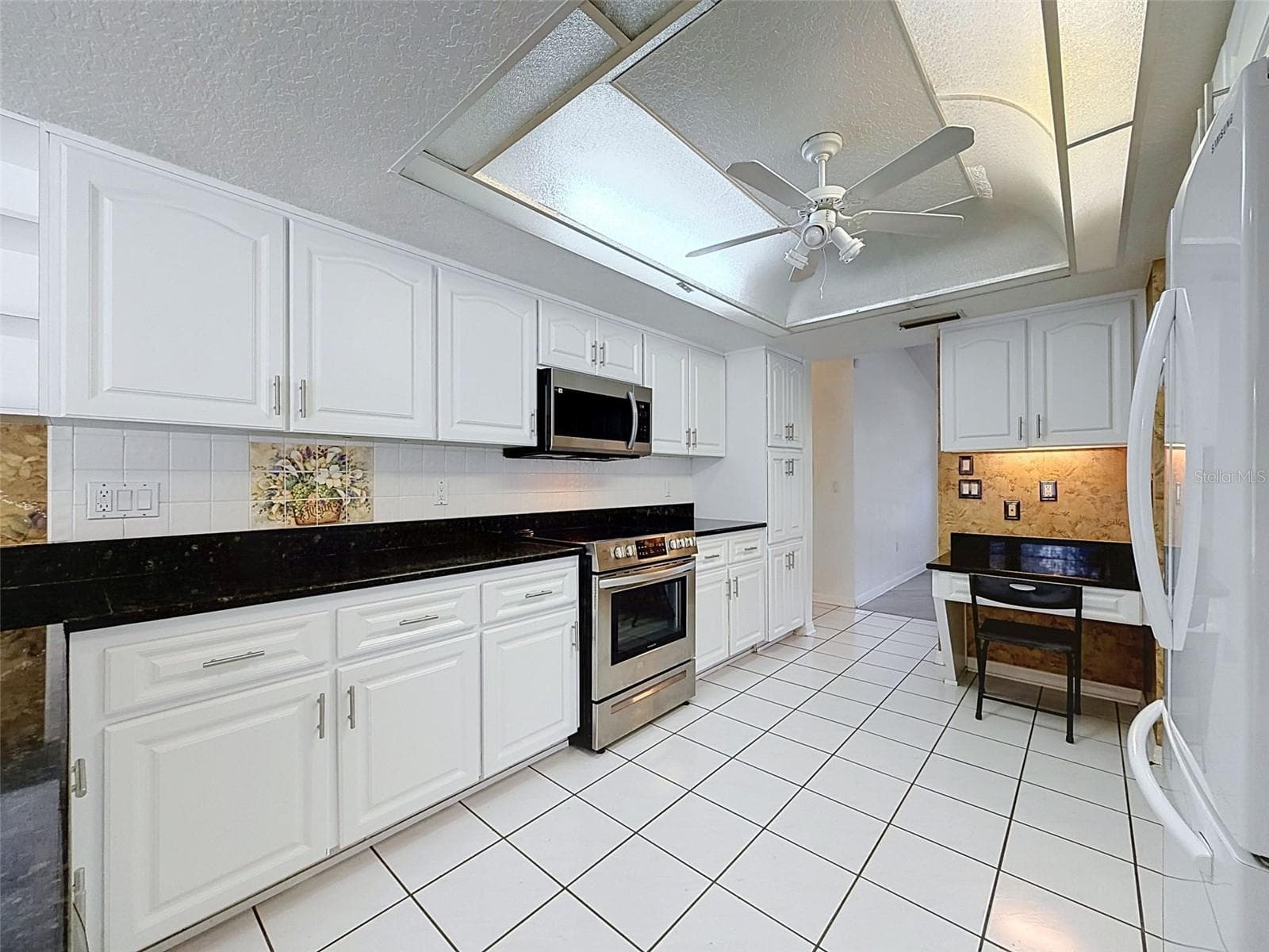 Single Family Residence at 10074 SLEEPY WILLOW CT, SPRING HILL, photo 27 of 84