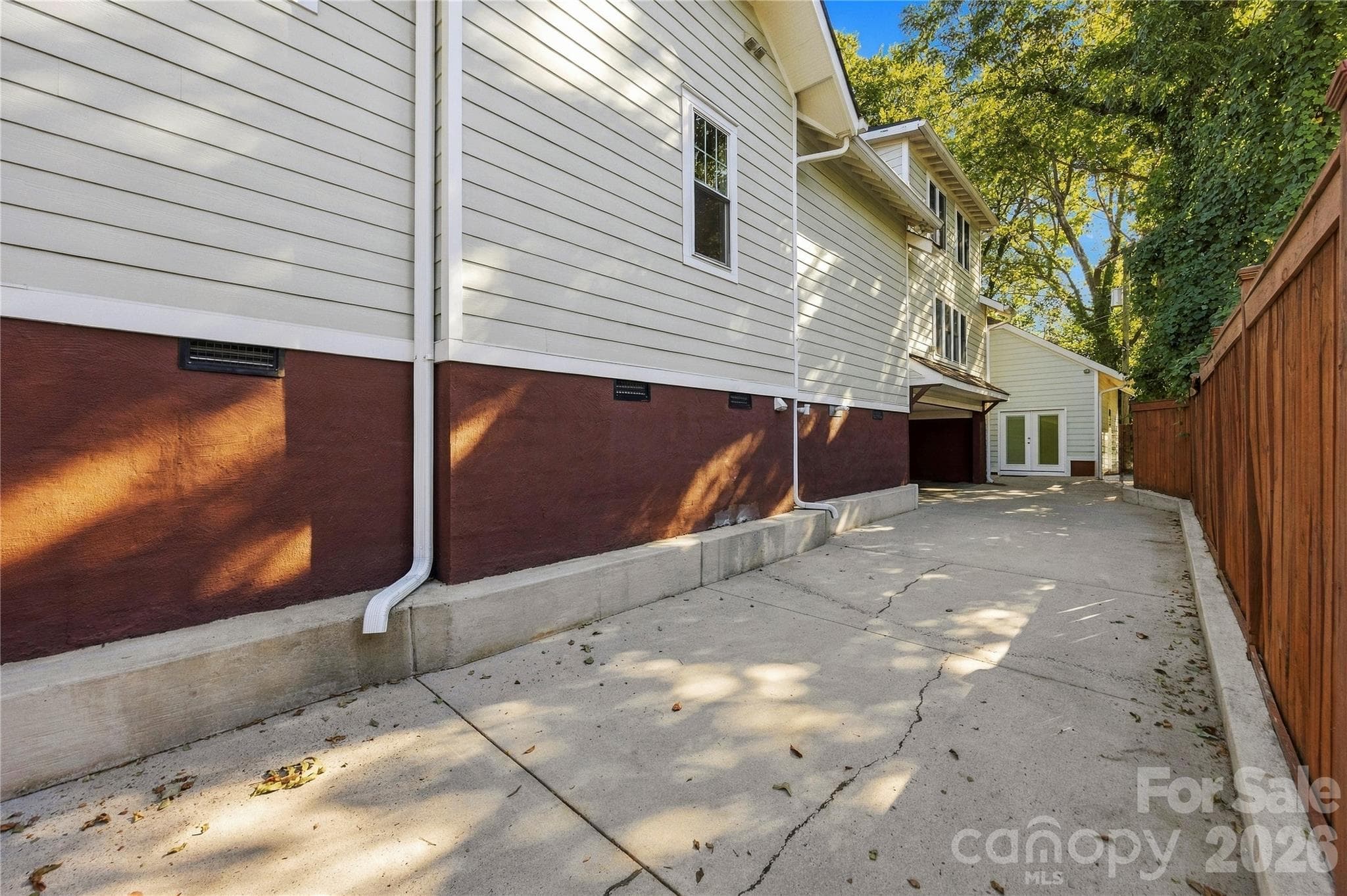 Single Family Residence at 1623 S Mint Street, Charlotte, photo 42 of 48