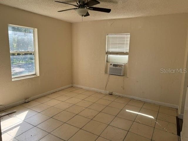 Single Family Residence at 1721 GRANVILLE CT S, ST PETERSBURG, photo 8 of 8