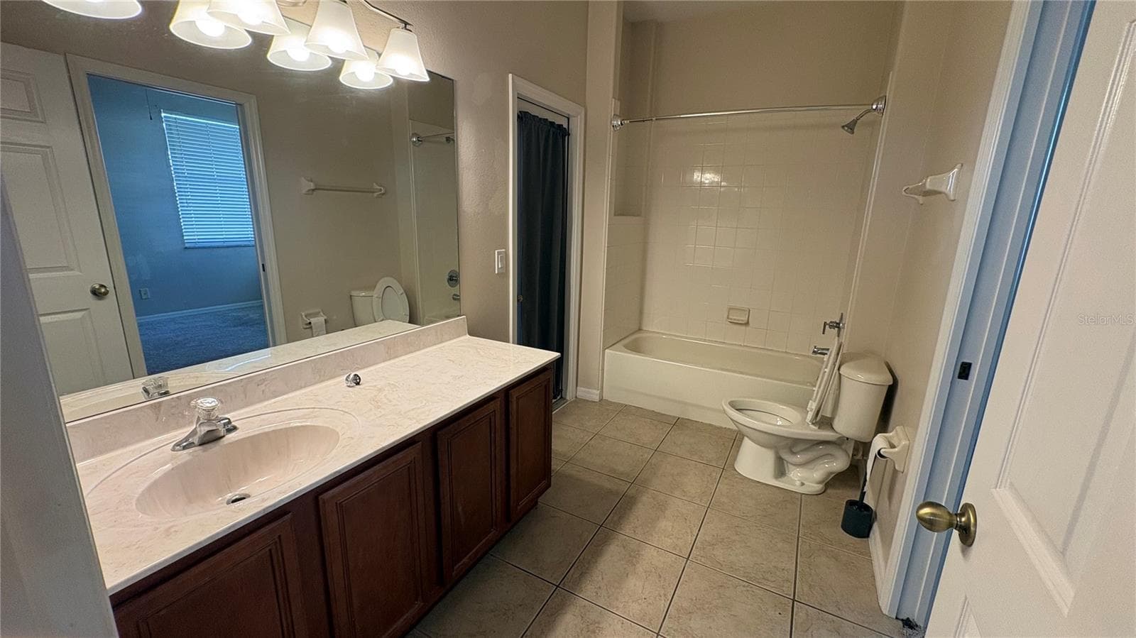 Single Family Residence at 278 HUNT ST, CLERMONT, photo 15 of 26