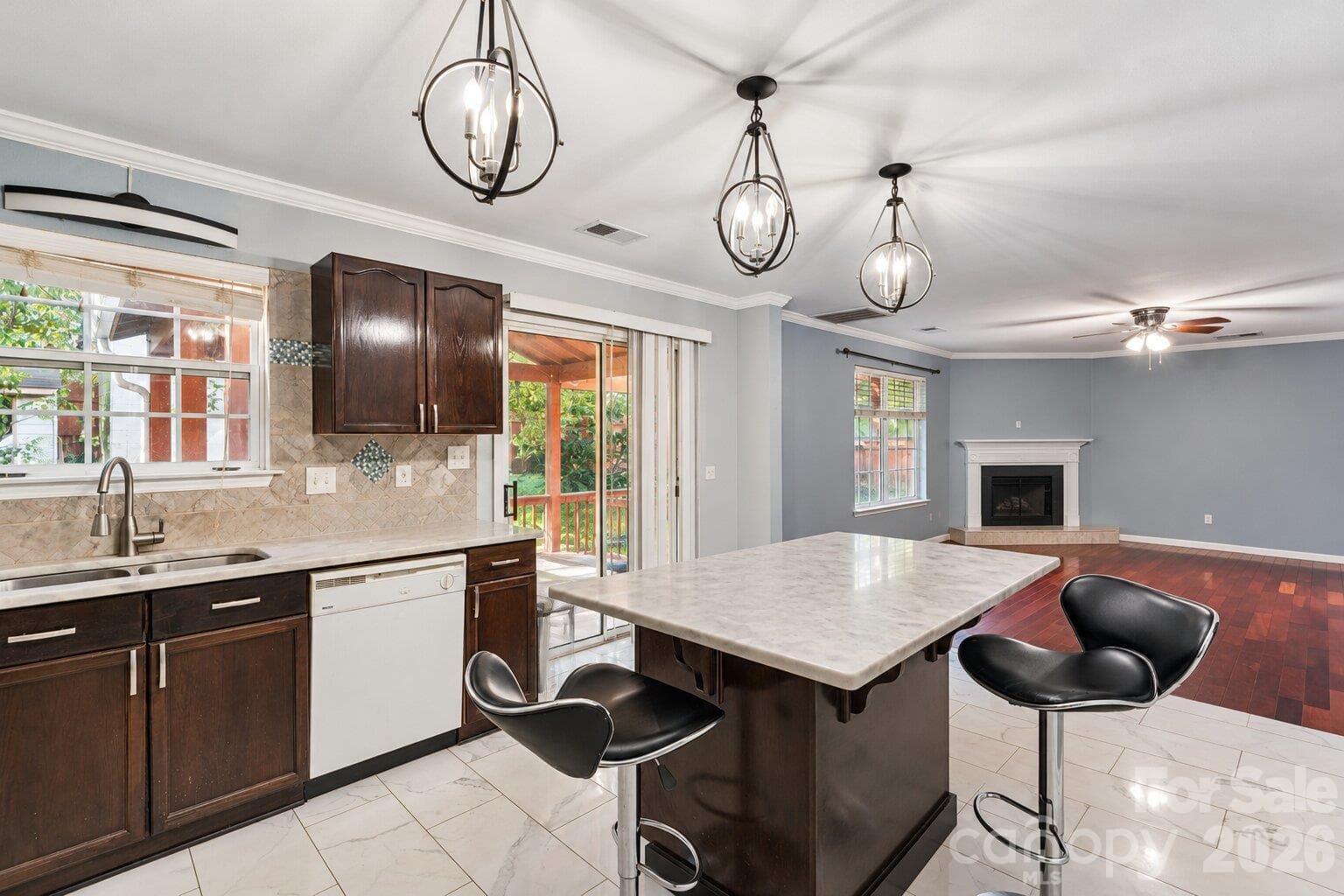 Single Family Residence at 5142 Grays Ridge Drive, Charlotte, photo 10 of 23