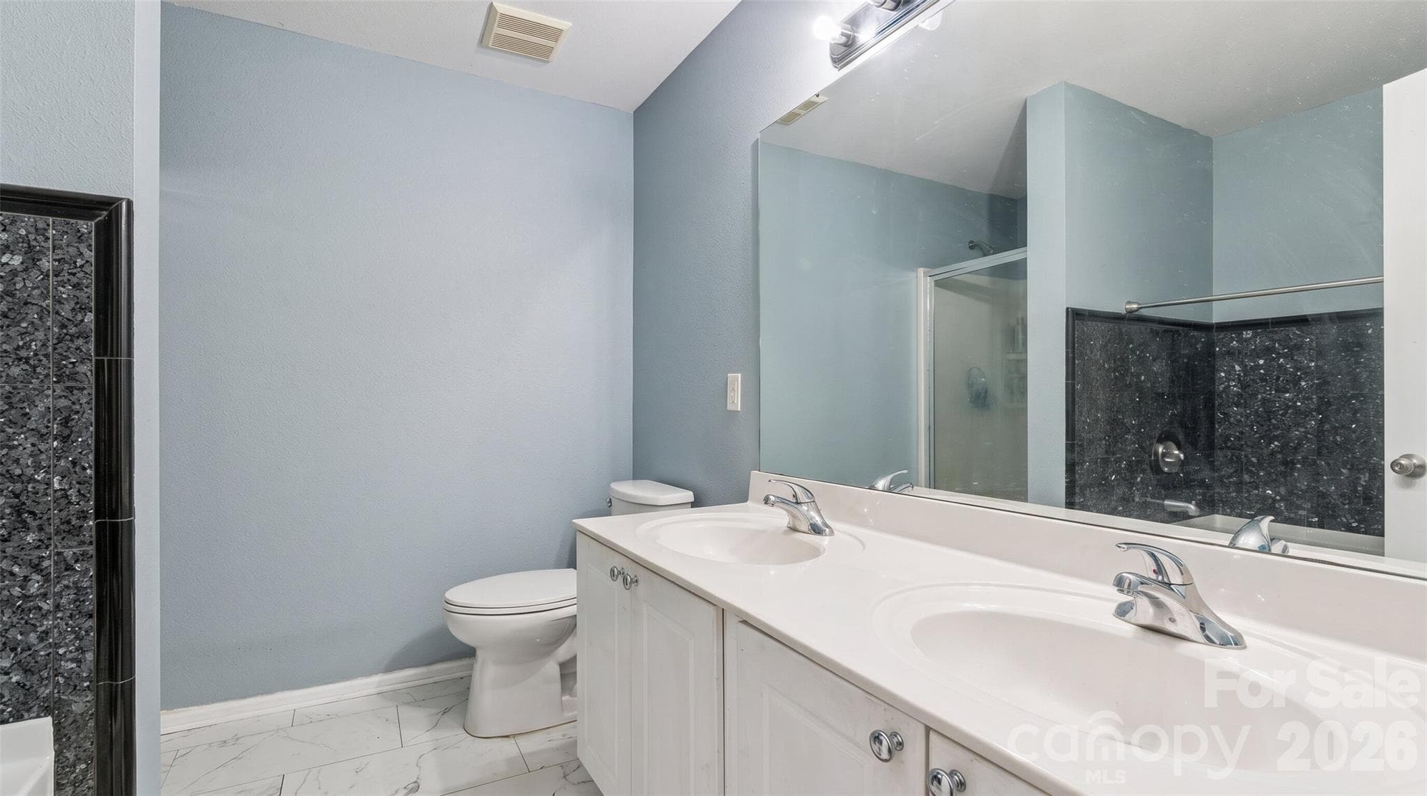 Single Family Residence at 5142 Grays Ridge Drive, Charlotte, photo 16 of 23
