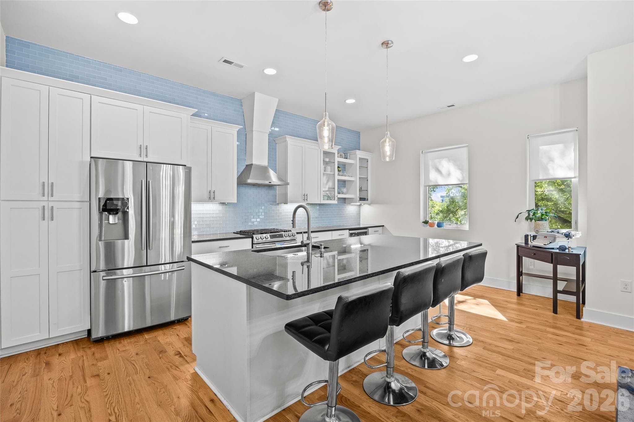 Condominium at 1315 Davidson Street, Charlotte, photo 14 of 40