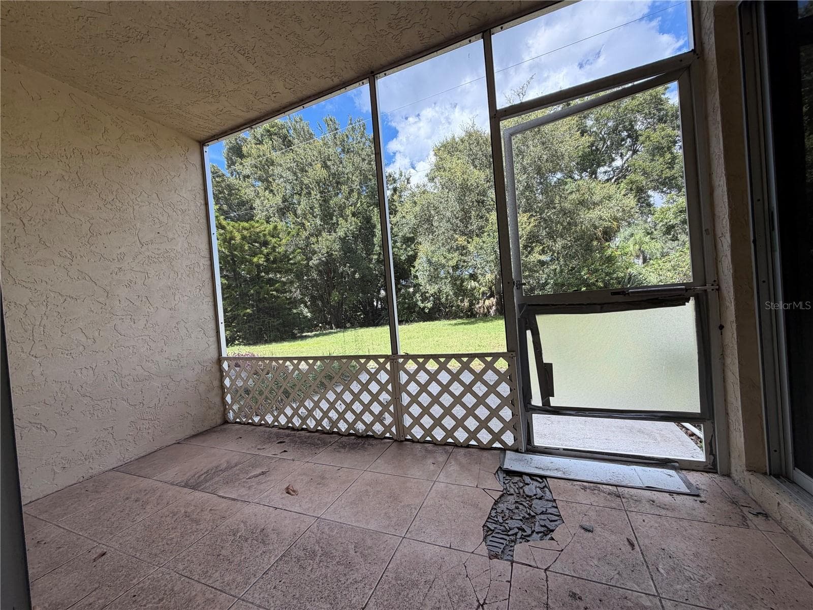 rear back patio/screened in - 8151 HEATHERWOOD DR #111, SEMINOLE