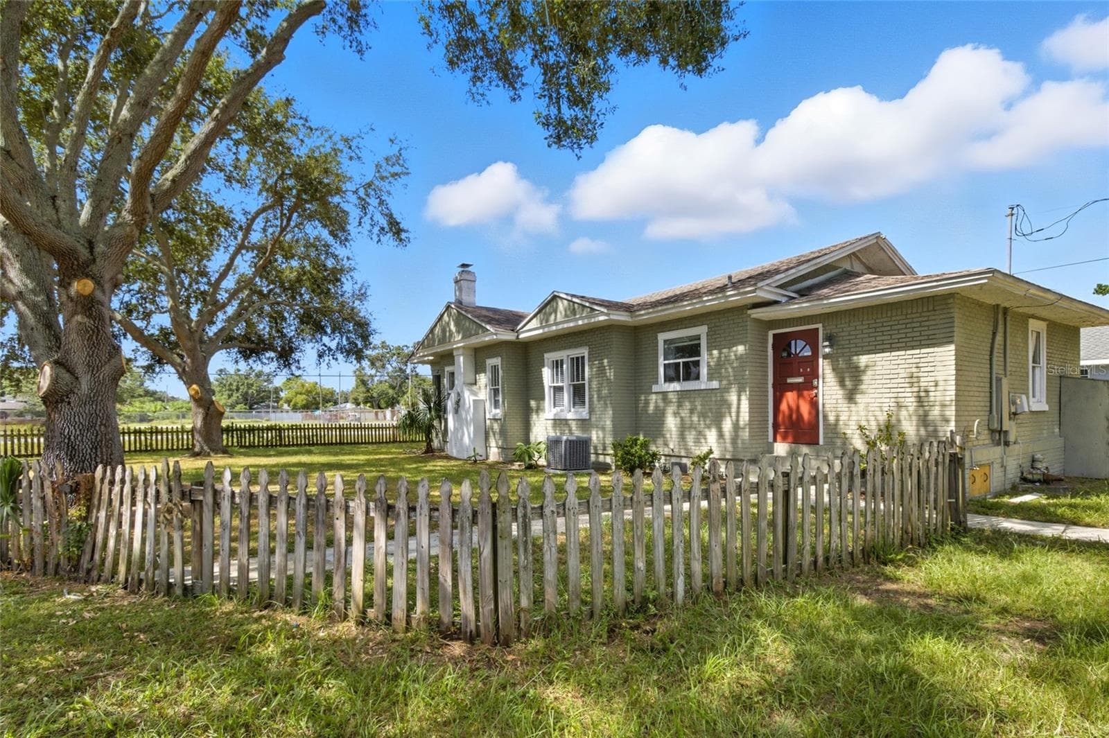 Single Family Residence at 4701 HAINES RD N, ST PETERSBURG, photo 2 of 37