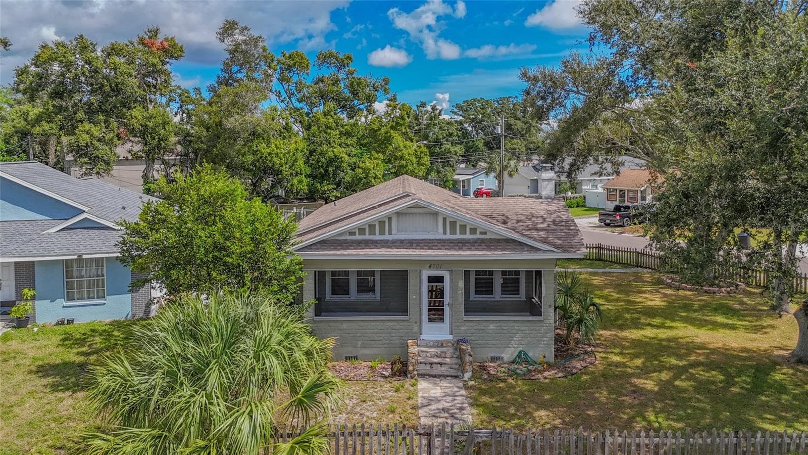 Single Family Residence at 4701 HAINES RD N, ST PETERSBURG, photo 7 of 37