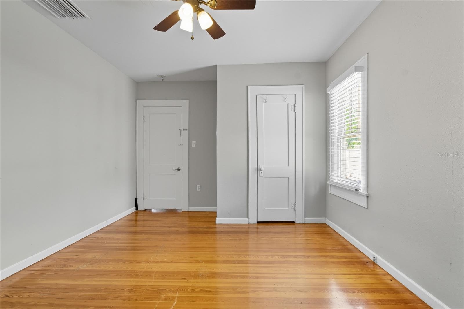 Single Family Residence at 4701 HAINES RD N, ST PETERSBURG, photo 15 of 37