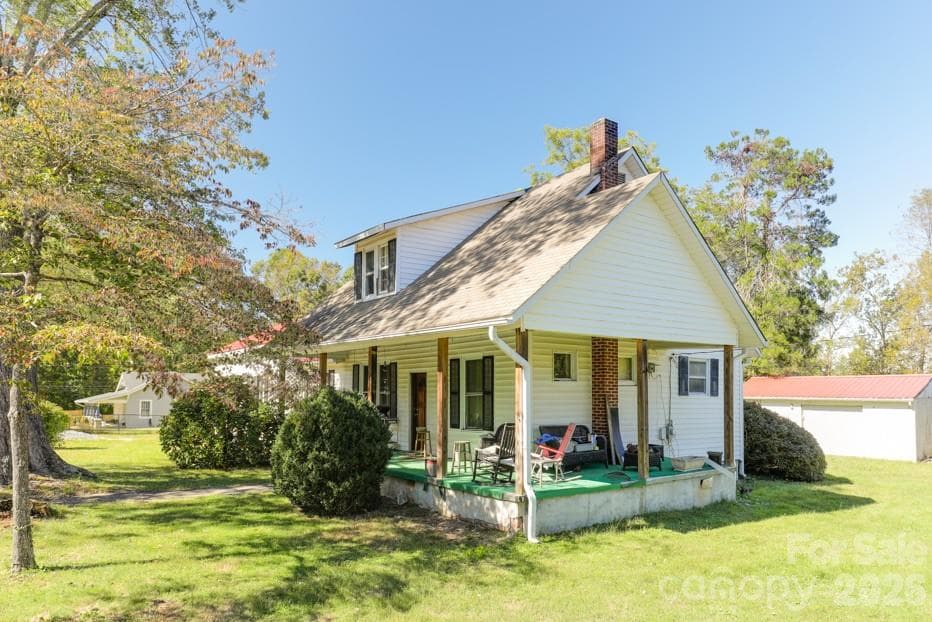 Single Family Residence at 44 B Street, East Flat Rock, photo 2 of 16