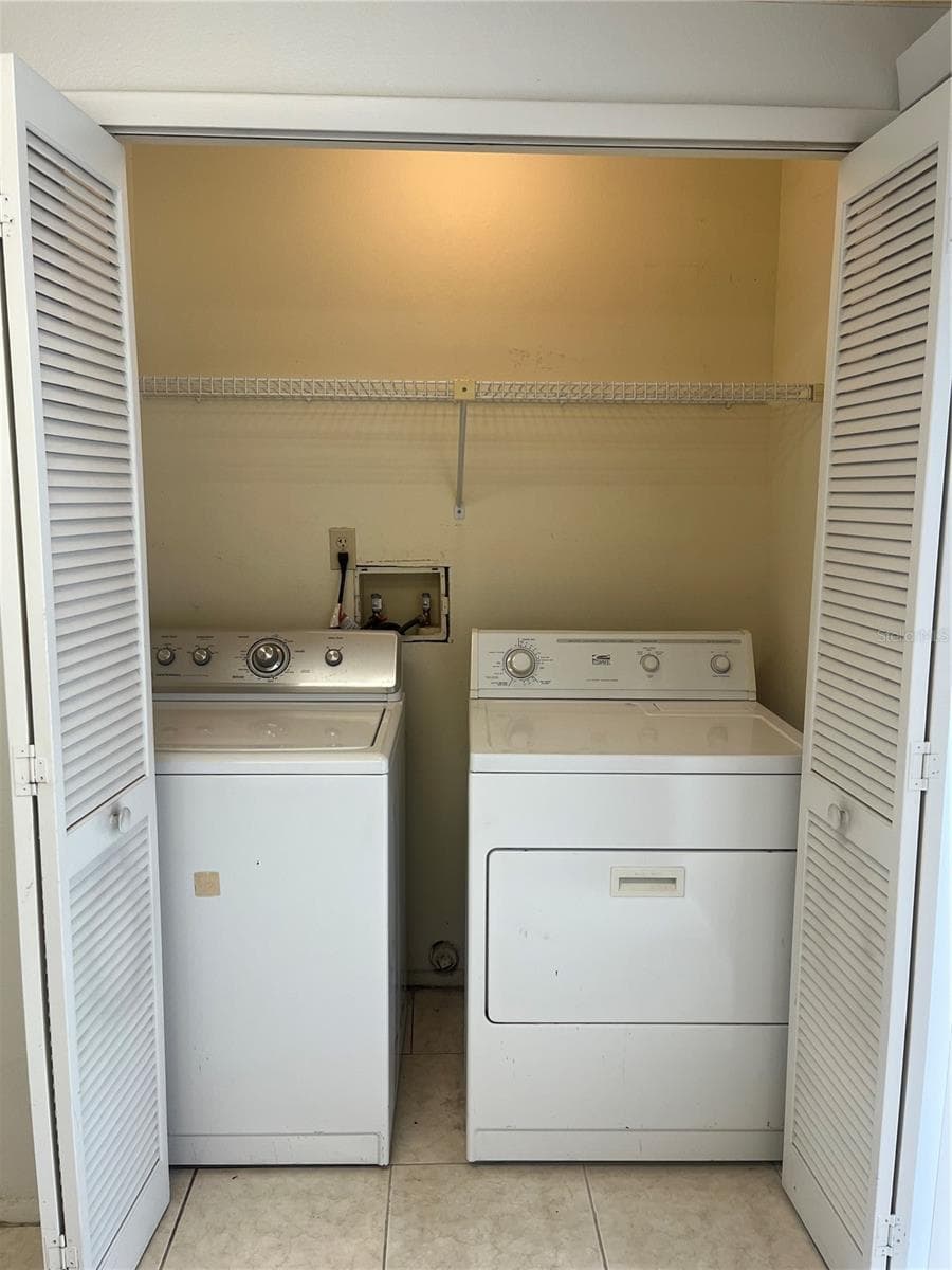 Townhouse at 600 CASA PARK N CT., WINTER SPRINGS, photo 12 of 27