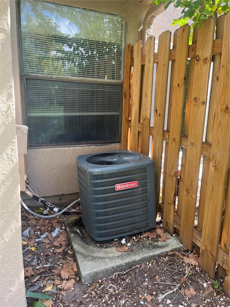 Townhouse at 600 CASA PARK N CT., WINTER SPRINGS, photo 23 of 27