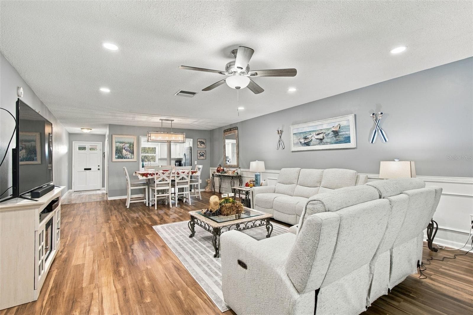 Living Room & Dinning Room 2 - 1659 S LAKE AVE #1, CLEARWATER