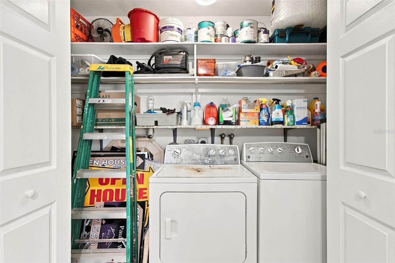 Laundry Closet - 1659 S LAKE AVE #1, CLEARWATER