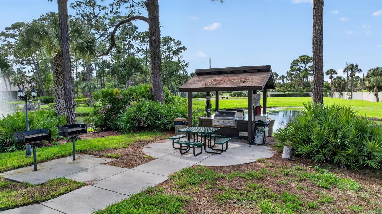Grilling Area - 3728 PINECONE CT #164, SARASOTA