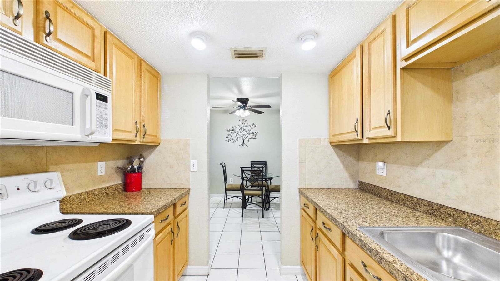 Condominium at 3650 41ST WAY S #A, ST PETERSBURG, photo 13 of 32