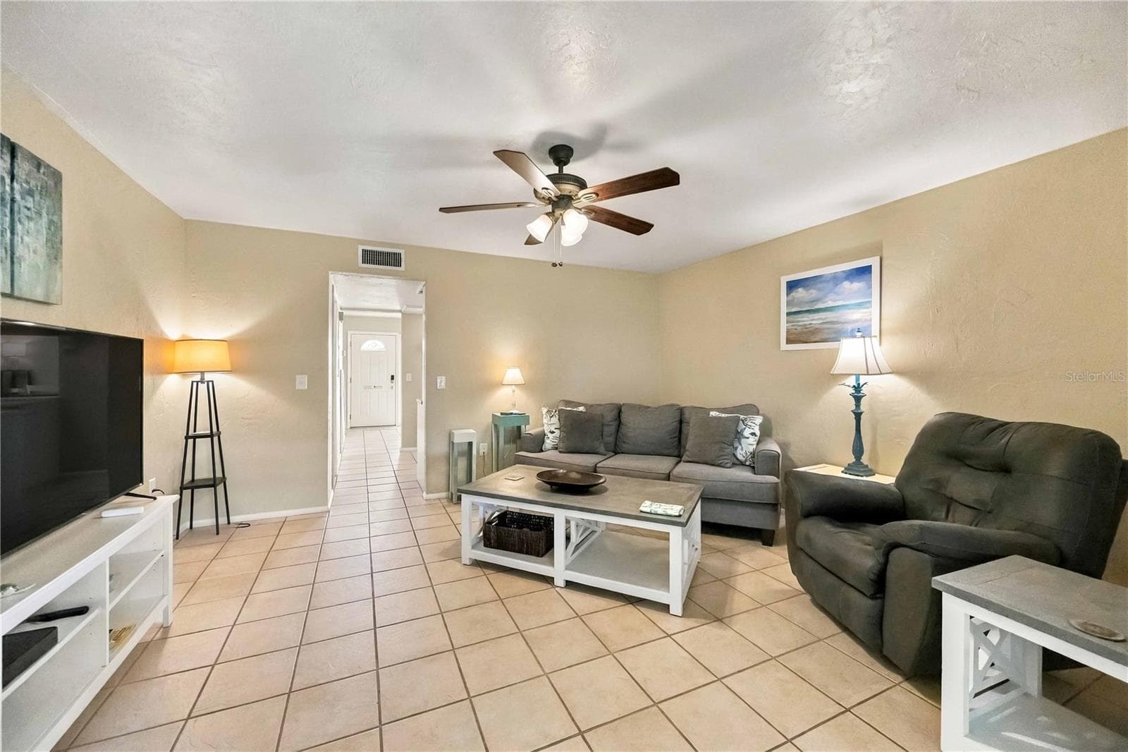 Condominium at 168 CIRCLEWOOD DR #102, VENICE, photo 7 of 31
