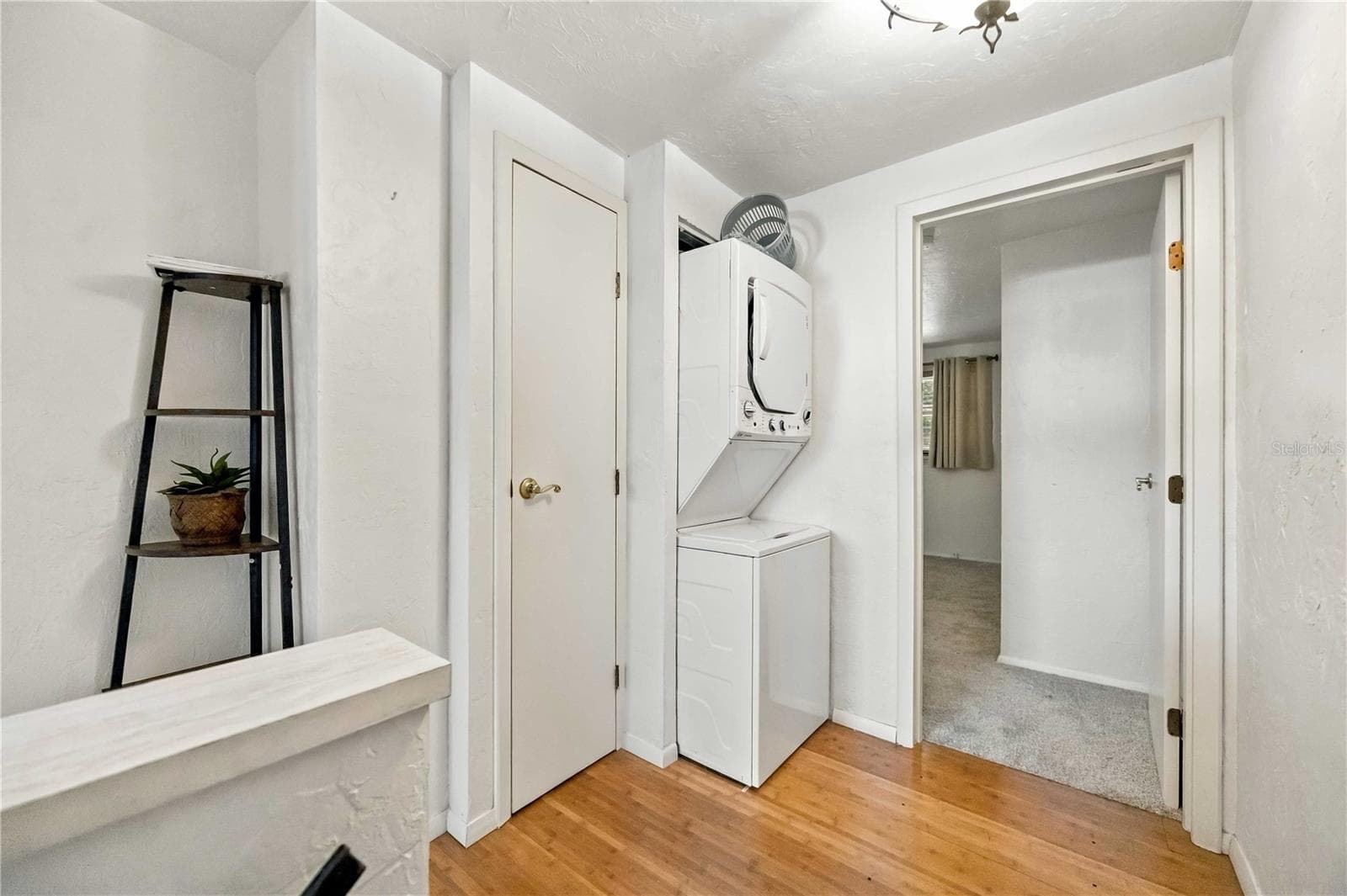 Condominium at 168 CIRCLEWOOD DR #102, VENICE, photo 18 of 31