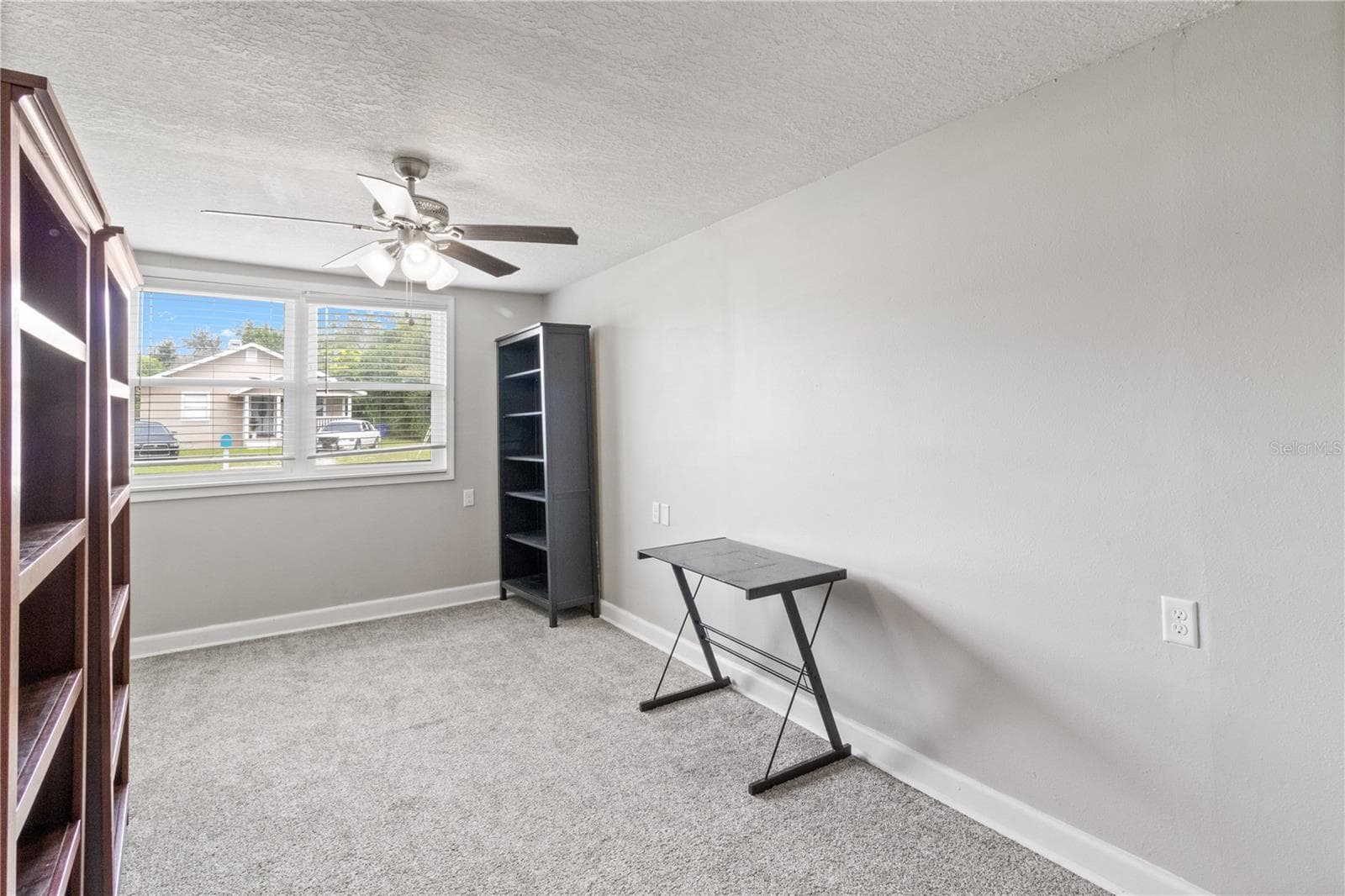Large 3rd bedroom - 707 E CRAWFORD ST, LAKELAND