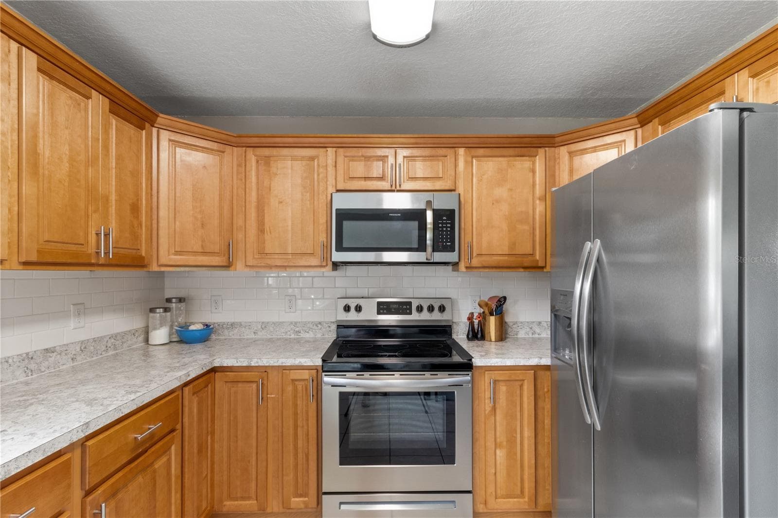 Single Family Residence at 707 E CRAWFORD ST, LAKELAND, photo 10 of 27