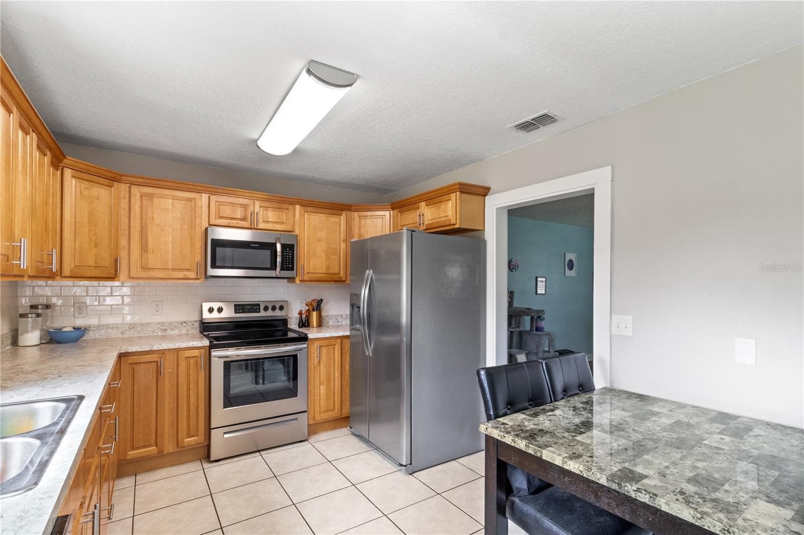 Eat in kitchen - 707 E CRAWFORD ST, LAKELAND