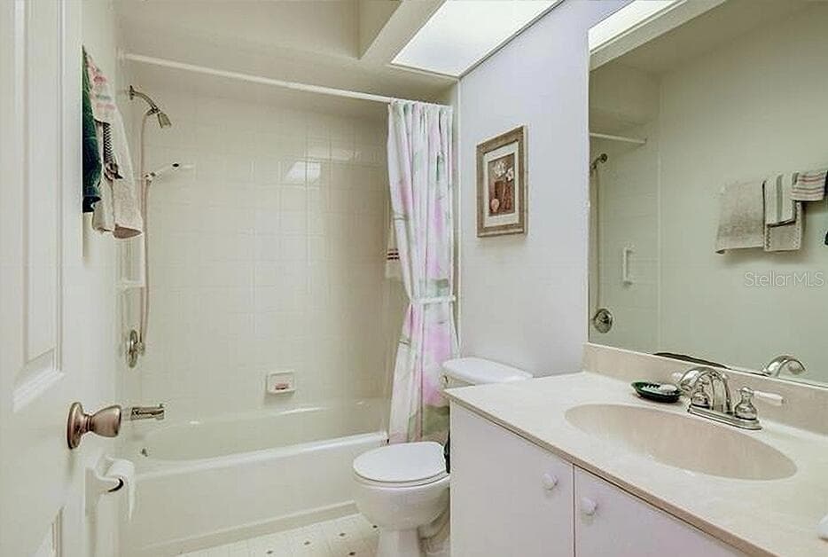 Condominium at 5800 SABAL TRACE DR UNIT 504 LINKSIDE #504, NORTH PORT, photo 15 of 16