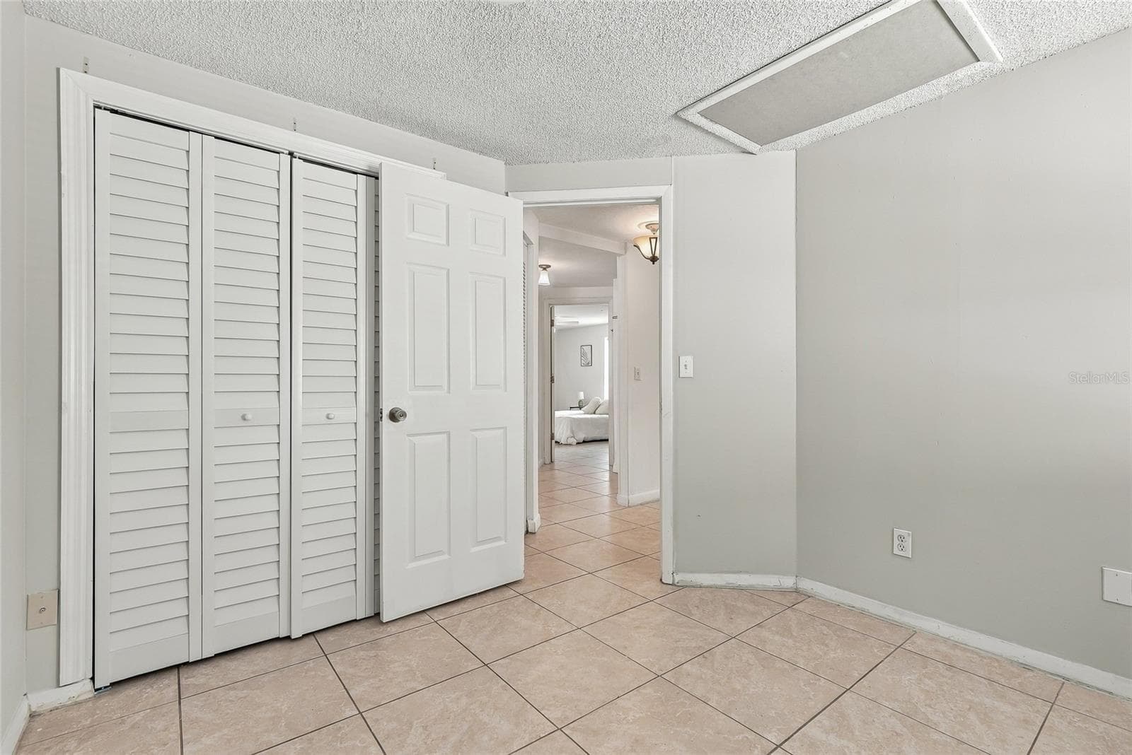 First Bedroom - 9608 ELGIN CT, TAMPA