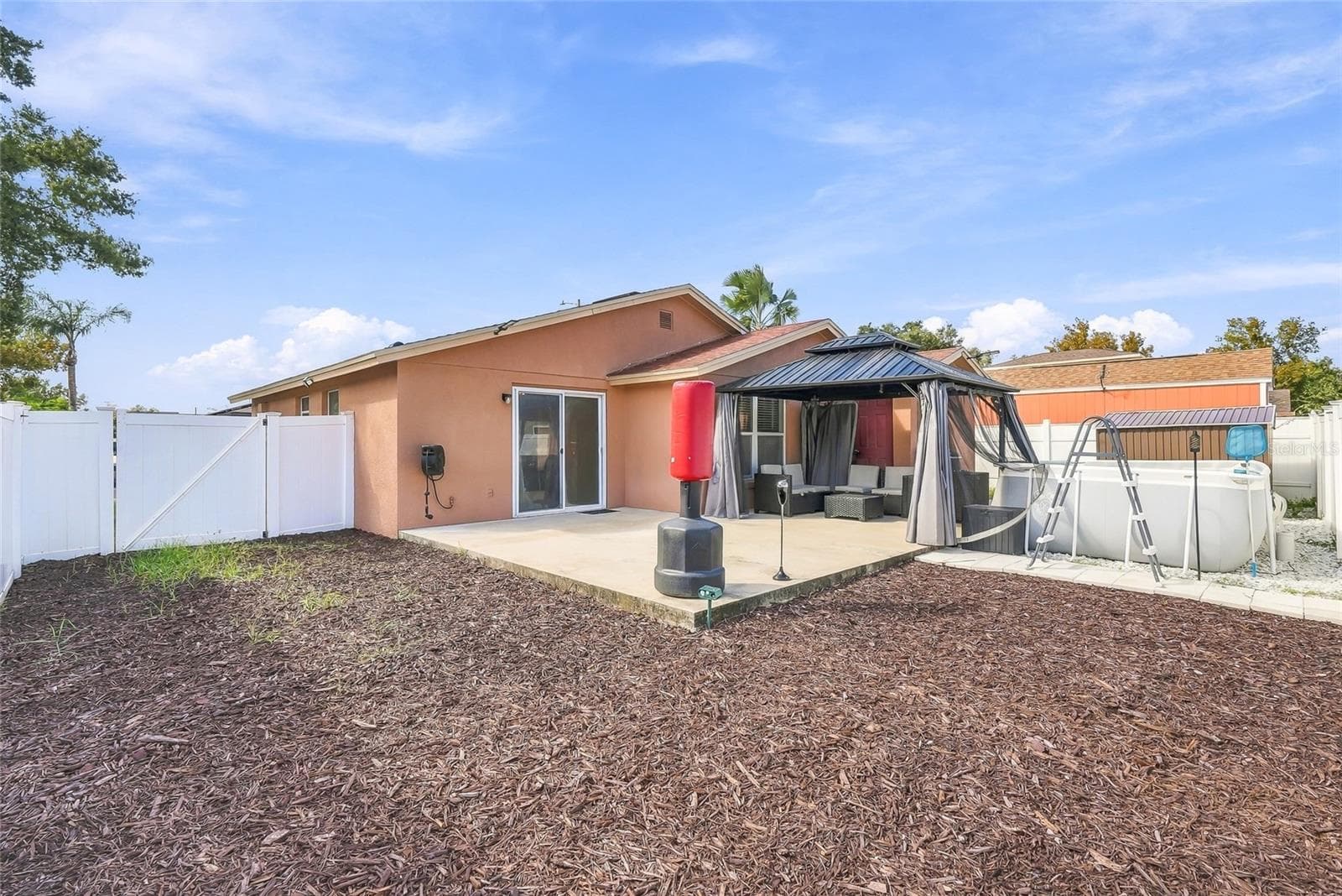 Single Family Residence at 9608 ELGIN CT, TAMPA, photo 24 of 34