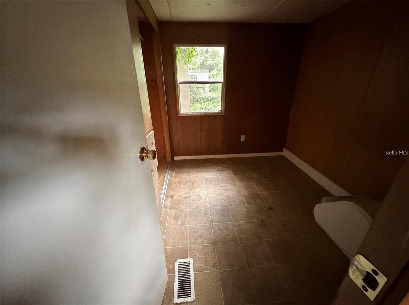 Duplex at 9114 OGALALA ST, NEW PORT RICHEY, photo 15 of 22